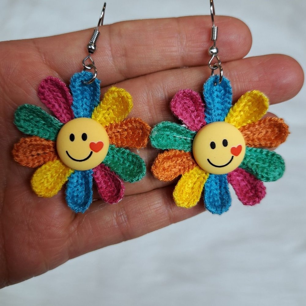 Knitted Sunflower Smiling Face Earrings